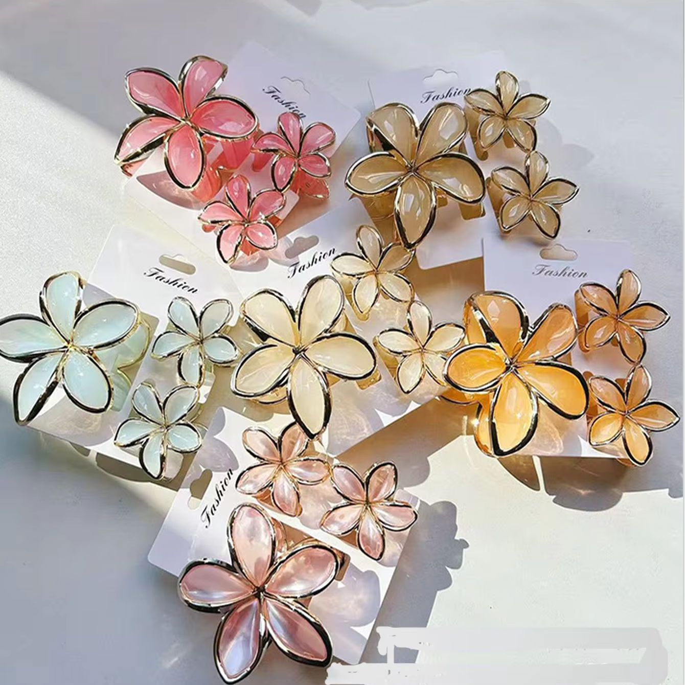 Tie Clip Set - Çiçekli altın kenarlı yumurta çiçekli üç