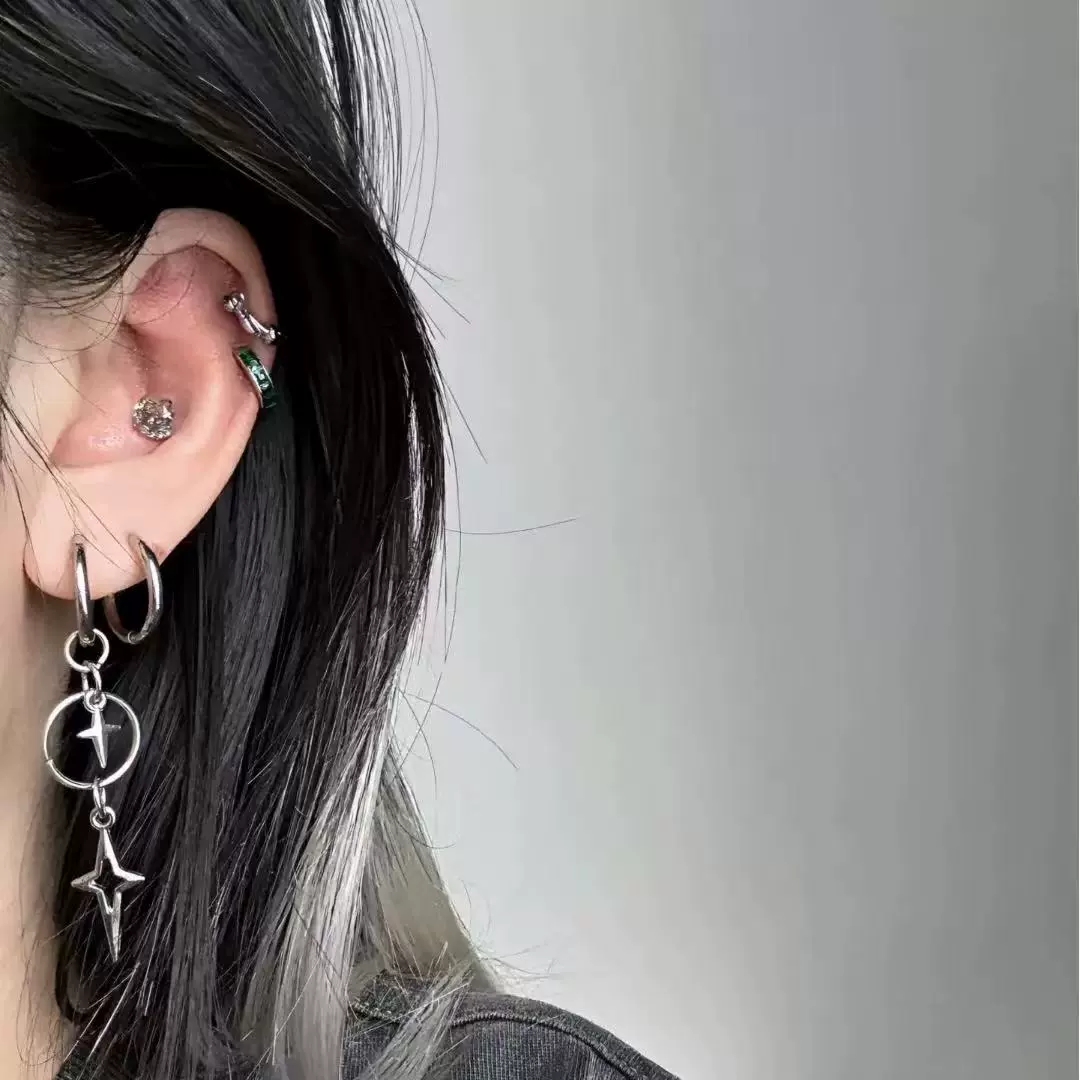 Kişiselleştirilmiş Punk Çapraz - Men'S Accessories Trends 2025 incelemesi ve fiyatı